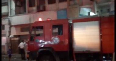 حريق شقة سكنية بشارع الدقى والحماية المدنية تسيطر.. فيديو