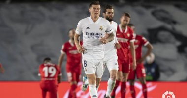 ريال مدريد يرفض صدارة الدوري الإسباني بتعادل قاتل ضد إشبيلية