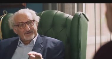 هجمة مرتدة الحلقة 27.. دينا تحاول تسجيل اتصالات سعيد خليل والسوهاجى يطلب الإسعاف