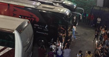 الأهلي يصل استاد القاهرة استعدادا لمواجهة الزمالك فى مباراة القمة