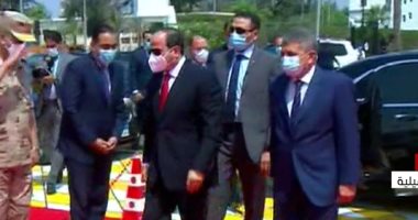 الرئيس السيسى يصل هيئة قناة السويس بالإسماعيلية لافتتاح مشروعات جديدة