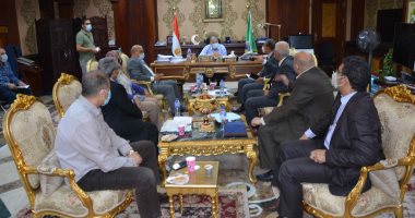محافظ المنيا: متابعة دورية لمشروعات حياة كريمة على أرض الواقع