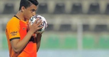 مصطفى محمد يتألق فى سنة أولى احتراف أوروبى.. الأناكوندا يتوهج بـ9 أهداف مع جالاتا سراى رغم خسارة الدورى التركى لحساب بشتكاش بالجولة الأخيرة.. إشادات واسعة بالنجم المصرى.. ومطالب بسرعة شرائه نهائيا من الزمالك