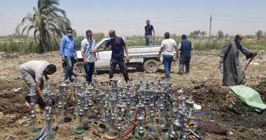 إعدام 300 شيشة وغلق وتشميع 17 مقهى ومحل لمخالفة الإجراءات الاحترازية بسوهاج