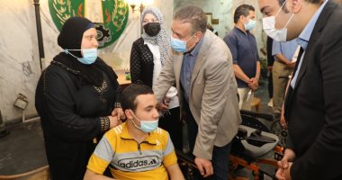 كراسى متحركة ومساعدات مالية وعينية للحالات الإنسانية وذوى الهمم فى المنوفية
