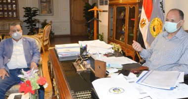 القوى العاملة بأسيوط: صرف منحة عيد العمال للعمالة غير المنتظمة الإثنين