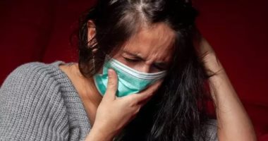 CDC يوصى الحاصلين على لقاح كورونا بارتداء الكمامة بسبب سلالة دلتا