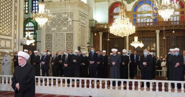 بشار الأسد يؤدى صلاة عيد الفطر فى الجامع الأموى بدمشق.. صور 