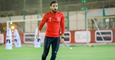 الأهلى يحتفل بعودة على معلول للتدريبات بعد فترة غياب طويلة