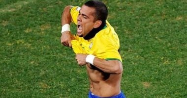 اعتداء بعد سهرة فى ملهى ليلى.. تفاصيل اعتقال دانى ألفيس فى برشلونة (فيديو)