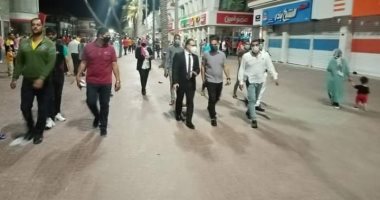 نائب محافظ دمياط يتابع تنفيذ الإجراءات الاحترازية برأس البر