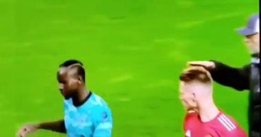 مان يونايتد ضد ليفربول.. ساديو ماني يرفض مصافحة كلوب بعد المباراة "فيديو"