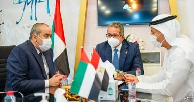وزيرا السياحة والطيران يلتقيان وزير الإمارات لريادة الأعمال والمشاريع الصغيرة