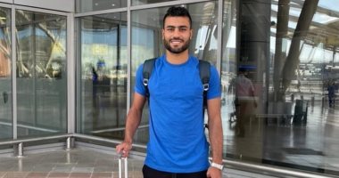 حسام حسن ينشر صورا من مطار القاهرة استعدادا للسفر لليبيا للانضمام لأهلى طرابلس