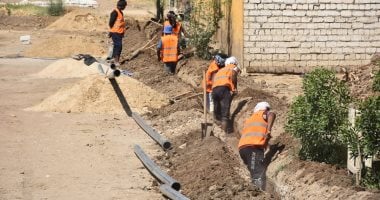 "حياة كريمة" تجدد محطات الكلابية وقرى أصفون والدير والغريرة بالأقصر.. صور