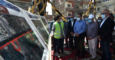 صور.. رئيس الوزراء يتفقد مشروع الإسكان الاجتماعى والاستثمارى بـ"شطا" فى دمياط