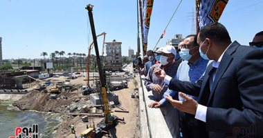 رئيس الوزراء يتفقد مشروعات تطوير وتوسعة الطريق الدائري حول المنصورة