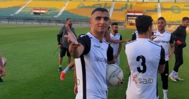 فيديو وصور.. لاعبو الطلائع يحتفلون بعيد ميلاد أحمد هانى قبل مواجهة الزمالك
