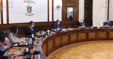 رئيس الوزراء يتابع الاستعدادات الخاصة بمشاركة مصر فى فعاليات معرض "إكسبو دبى"