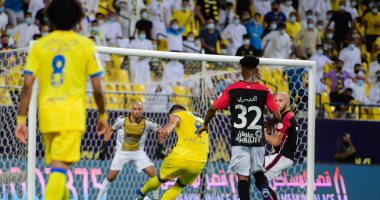 حمد الله يقود النصر لانتصار مثير ضد الرائد في الدوري السعودي.. فيديو