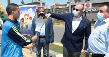محافظ بنى سويف يطلق شعلة أولمبياد الطفل المصرى للألعاب الجماعية والفردية.. فيديو
