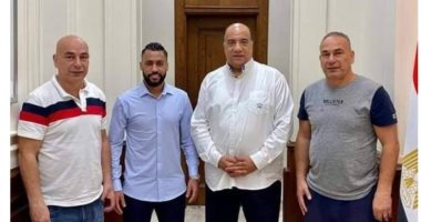 مصيلحى والتوأم يطمئنان على حسام عاشور بعد إصابته بالصليبي