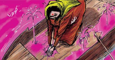 الهند تحاول النجاة من الغرق فى "بحر" كورونا فى كاريكاتير سعودى