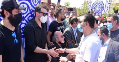 رامى رضوان يعلن شفاء دلال عبدالعزيز من كورونا.. ويؤكد: لم نبلغها بوفاة سمير غانم