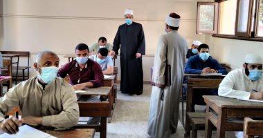 وكيل الأزهر يشدد على اتباع إجراءات الوقاية بامتحان القراءات فى شبرا الخيمة.. صور