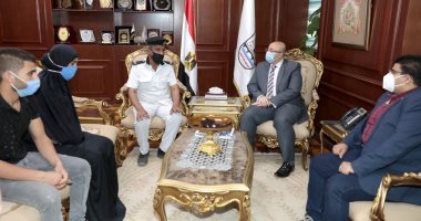 محافظ بنى سويف يستقبل أسرة الشهيد مجند محمد حسين.. اعرف التفاصيل