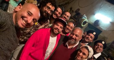 بيومى فؤاد فى شبرامنت لتصوير مسلسل  "عودة الأب الضال"