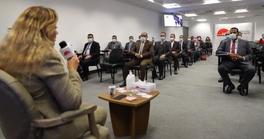 "ديوانى كفء" فكر متطور وتجربة ثرية لتأهيل قيادات المحافظات.. الحوكمة والقيادة الرشيدة و إدارة المشروعات أهم محاور برنامج "الوطنية للتدريب" .. والخريجون: فتحت لنا آفاقا معرفية وفكرية لتطوير العمل بالجهاز الإداري