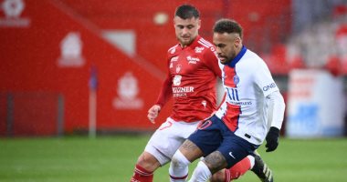 بريست ضد سان جيرمان.. باريس يتقدم 1-0 ونيمار يهدر ركلة جزاء "فيديو"