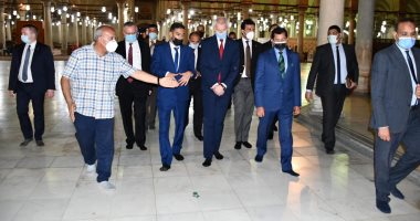 وزير الشباب والرياضة الروسي يزور مجمع الأديان
