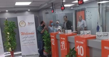 أول مركز نموذجى على مستوى الجمهورية لتقديم الخدمات التموينية ببورسعيد.. صور