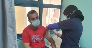 المراكز المتخصصة بدمياط تواصل استقبال المواطنين لتلقى لقاح كورونا
