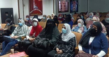 القومى للمرأة بدمياط ينظم ندوات توعية لتشجيع السيدات على التطعيم بلقاح كورونا