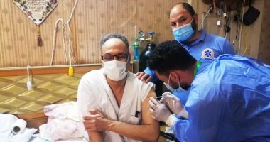 صحة الدقهلية تقدم خدمة التطعيم المنزلى ضد فيروس كورونا لغير القادرين على الحركة