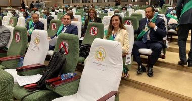 هادية حسنى نائبة تنسيقية شباب الأحزاب تؤدى القسم أمام البرلمان الإفريقى 