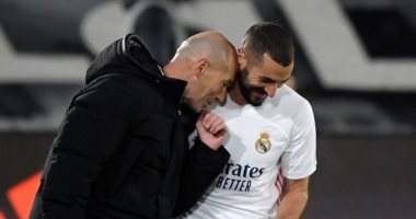 بنزيما لـ ليكيب: زيدان هو مدرب ريال مدريد 