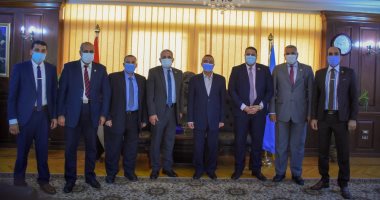 محافظ الإسكندرية: توصيل الغاز لـ 50 ألف عميل فى قرى أبيس ومنطقة معمورة البلد 