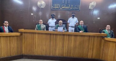السجن المشدد 15 عاما لكهربائى بتهمة هتك عرض طفلته فى قنا