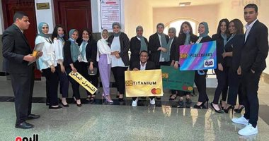 "أم الأبطال" فى السويس.. تحولت من ربة منزل إلى مدرسة للمكفوفين