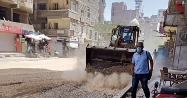 تطوير شارعى الكابلات والمطراوى بحى المطرية.. صور