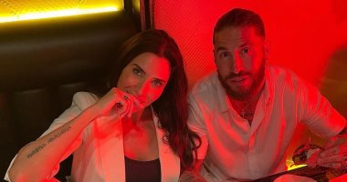 راموس يعالج أحزان الرحيل عن ريال مدريد بسهرة رومانسية.. صورة