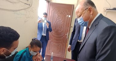 محافظ القاهرة يتفقد امتحانات الإعدادية ويشدد على الإجراءات الاحترازية