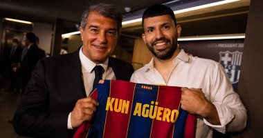 رئيس برشلونة لـ اجويرو : لا يسعنا الانتظار حتى نستمتع بلعبك وأهدافك