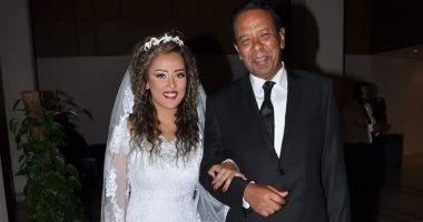 عازفة حفل المومياوات الملكية بذكرى ميلاد والدها الفنان على عبد الرحيم: فراقه صعب