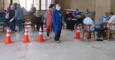 جامعة الإسكندرية تبدأ حملة تلقى لقاح كورونا لمنتسبيها.. صور