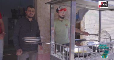 بيطلع الطعمية من الطاسة بإيده.. قاهر الزيت المغلى فى حلقة جديدة من صندوق محسوب